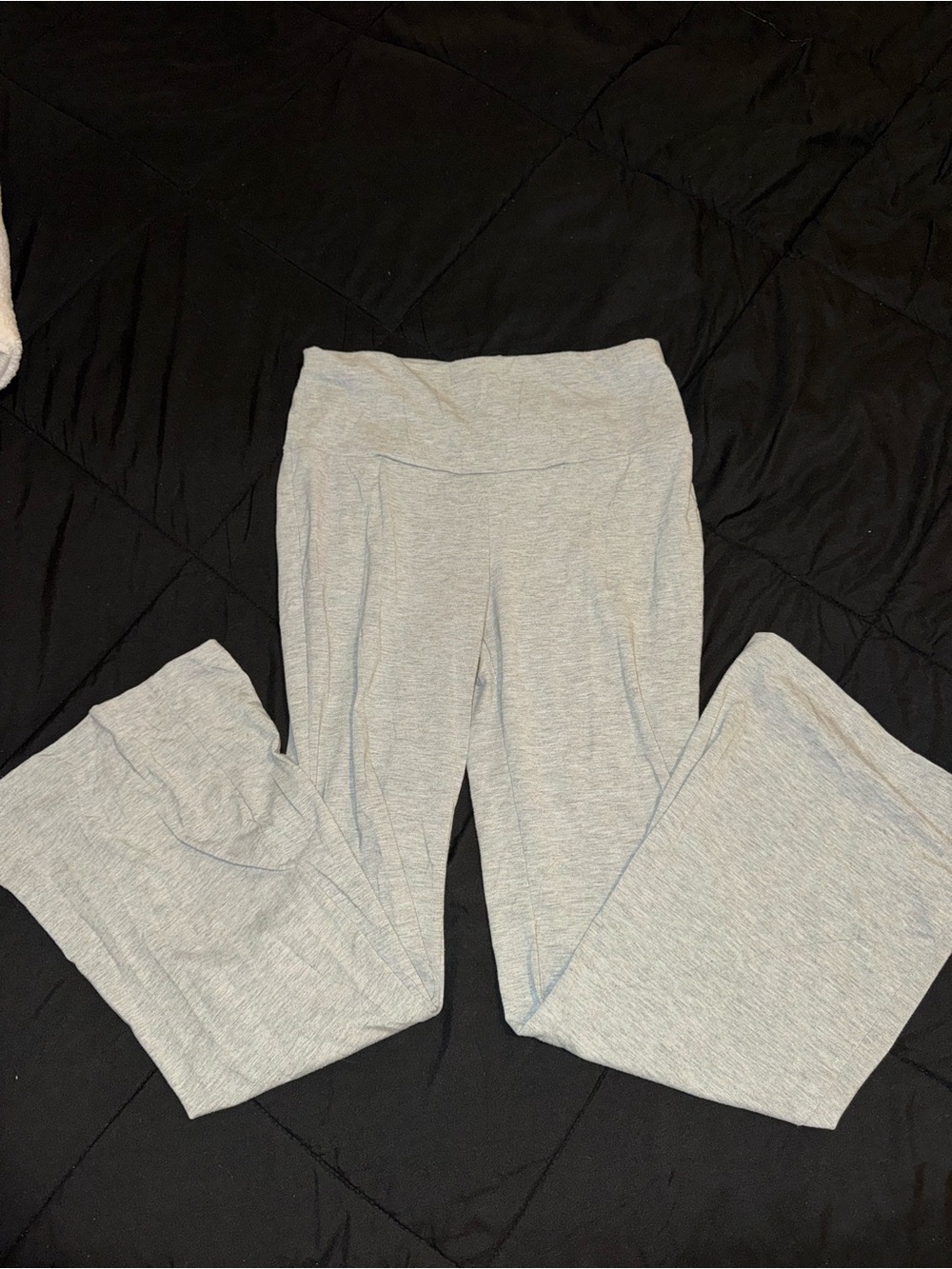 SHEIN Light Gray women’s Stretch flare Leggings